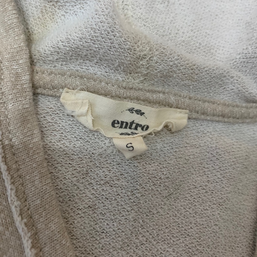Boutique long sleeve hooded shirt - Picture 6 of 9